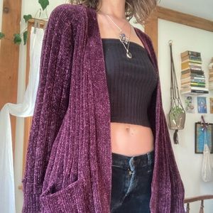 Burgundy shiny thick, knit cardigan